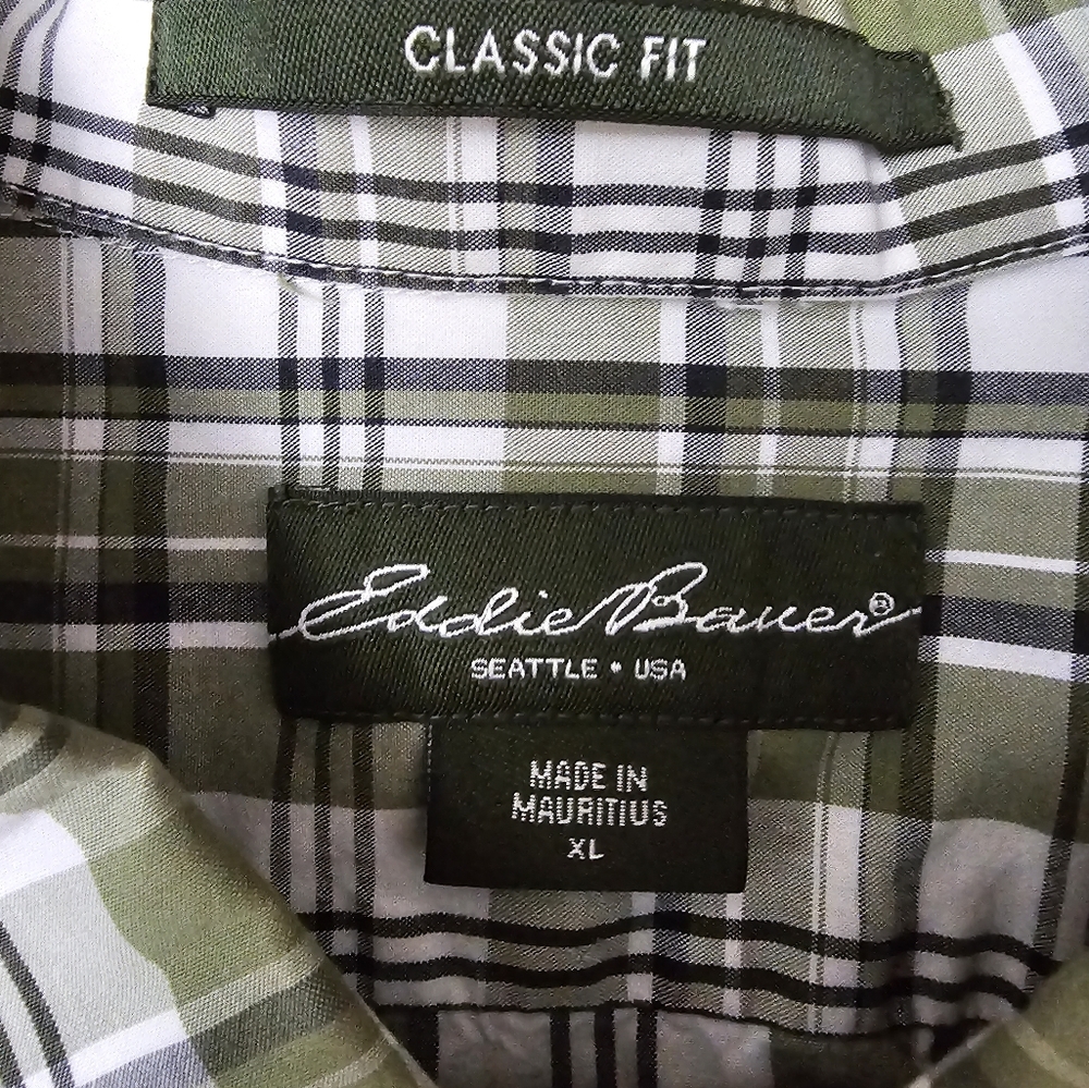 Eddie Bauer button down sz XL Green - Picture 2 of 2